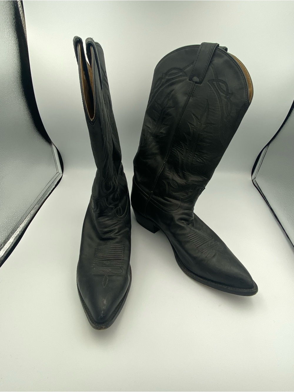 Tony Lama Black Women's Pointed-Toe Lace-Up Western Boots - Picture 12 of 13
